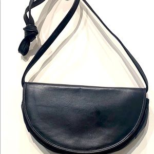 Vintage Brio black purse crossbody front flap